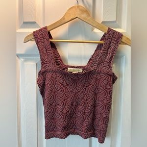 Coco & Shay crop top